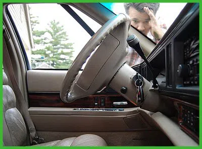 Atlantic Locksmith Store Watertown, CT 203-893-4133 - 20-Car-Lockout